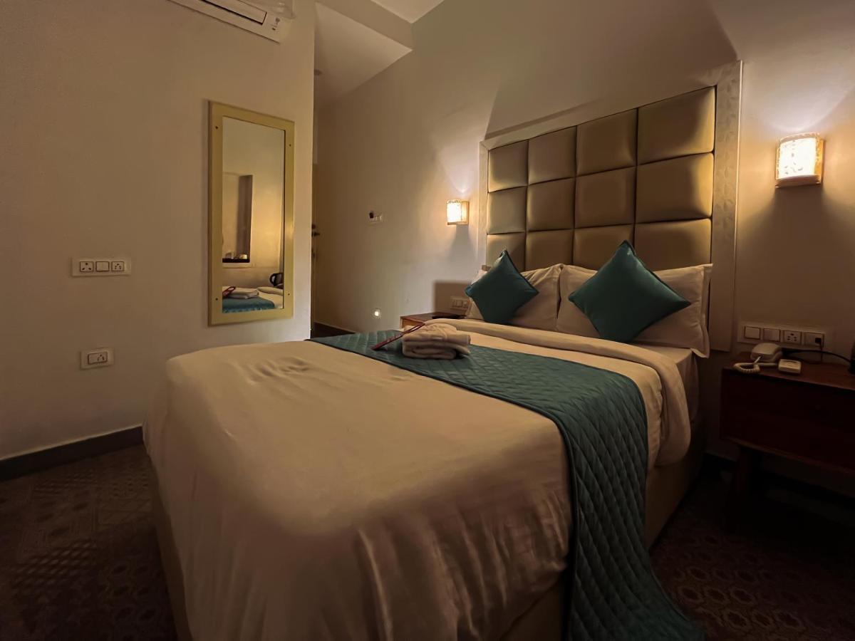 Hinduja Haveli Gulab Sagar Hotel Dzsódhpur Kültér fotó